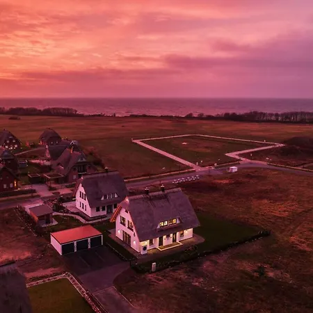 Baltic Sea View Comfortable * Lancken